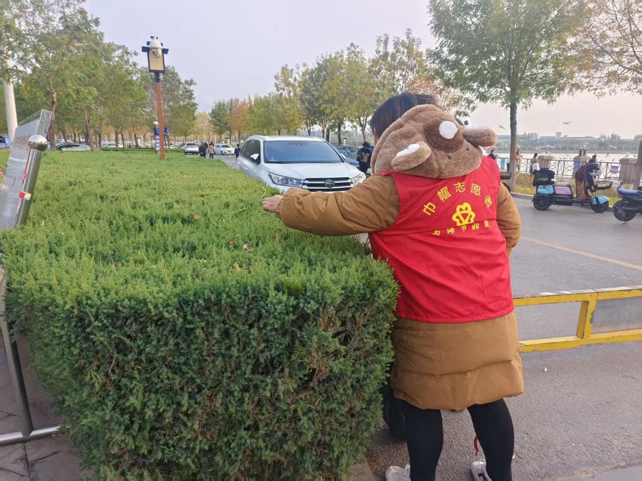 defd7ca6265d44579ec5b7ea8d090702